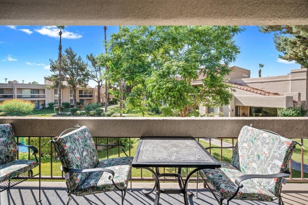 Canyon Shores Desert Escape! Apartment Cathedral City Exterior photo